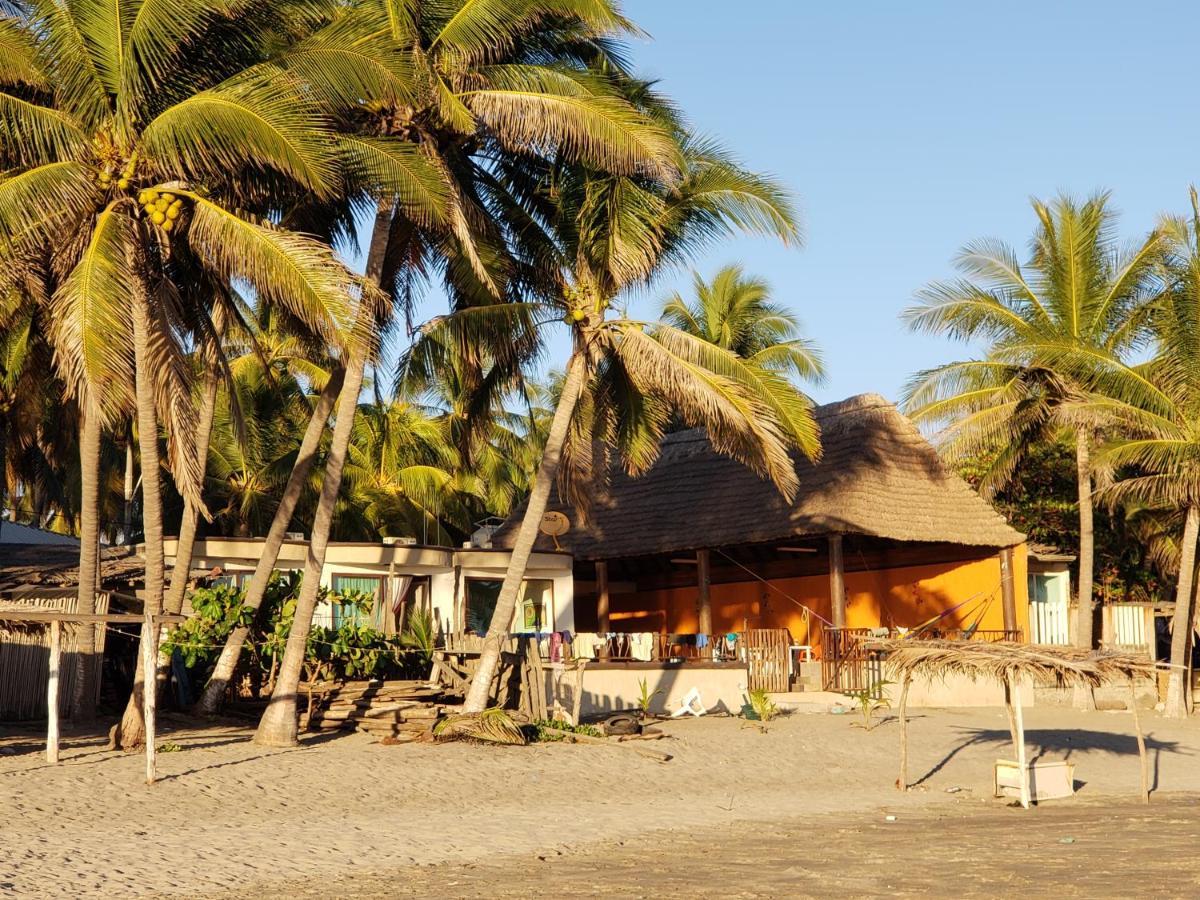 Bungalows La Perla Плайя-Асуль Экстерьер фото